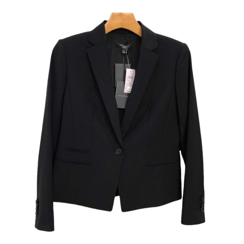 NWT Ann Taylor One Button Blazer in Black